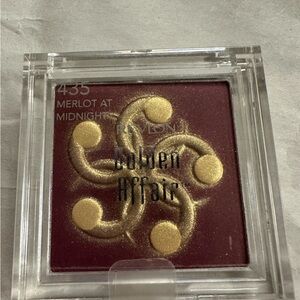 NEW Revlon Golden Affair Sculpting Blush in Merlot at Midnight  Hard to find!
